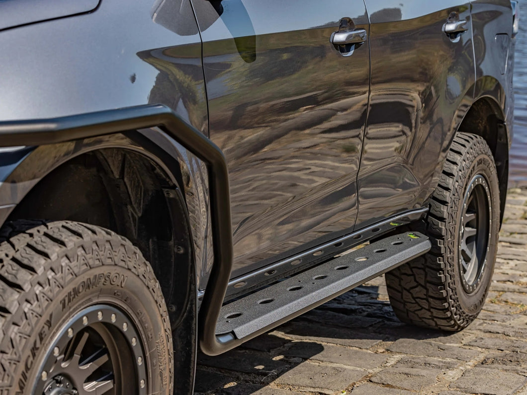 Ironman 4x4 Premium Side Steps and Rails to suit Isuzu D-MAX (24+)